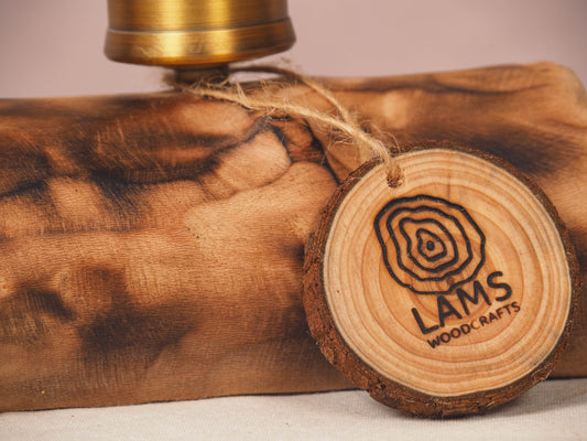 Como escolher um candeeiro de madeira artesanal